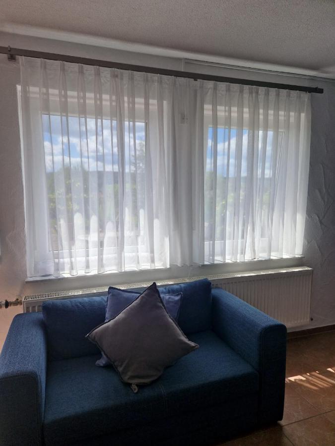 Ferienwohnung Am Sonnigen Haimberg Fulda Luaran gambar