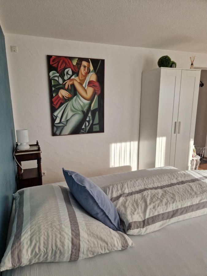 Ferienwohnung Am Sonnigen Haimberg Fulda Luaran gambar